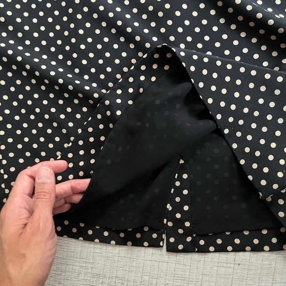 J. Crew Blouson Silk dress in polka dot Size 4 - Picture 9 of 11